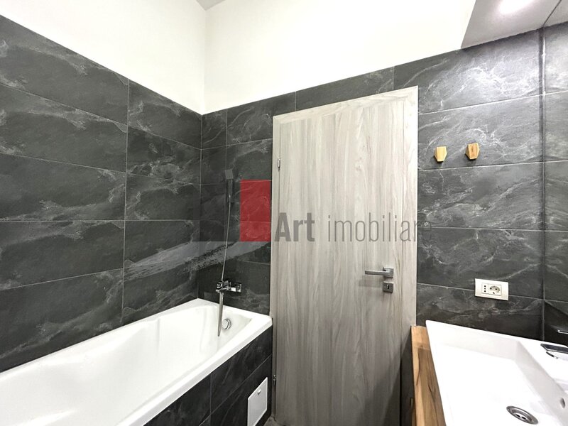 Calea Calarasilor, Matei Basarab, apartament 3 camere tip duplex.