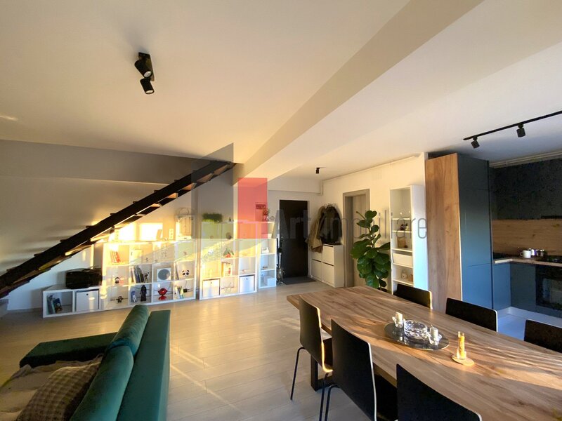 Calea Calarasilor, Matei Basarab, apartament 3 camere tip duplex.