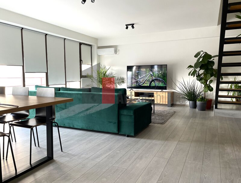 Calea Calarasilor, Matei Basarab, apartament 3 camere tip duplex.